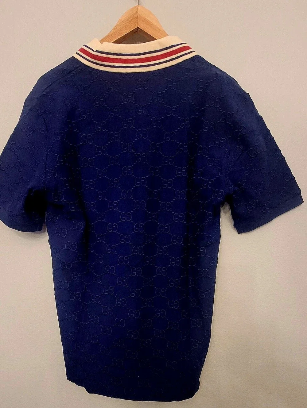 🇮🇹 GUCCI Embroidered 👕Navy Blue GG Jacquard Polo🇮🇹 with Cream Stripe Collar